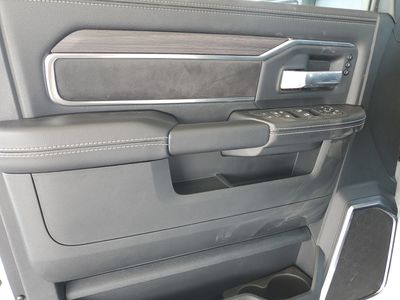 2026 Ram 3500 - Photo 15