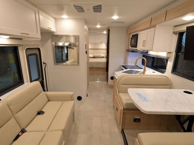 2026 Thor Motor Coach CHATEAU - Photo 5