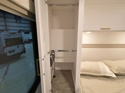 2026 Thor Motor Coach CHATEAU - Photo 25