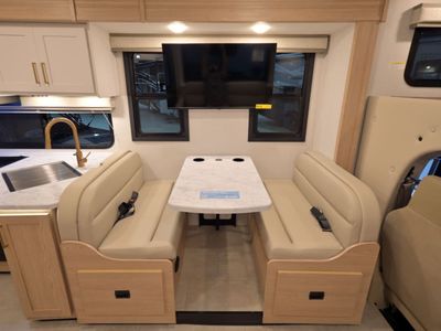 2026 Thor Motor Coach CHATEAU - Photo 7