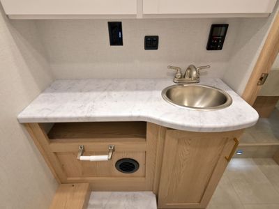 2026 Thor Motor Coach CHATEAU - Photo 20