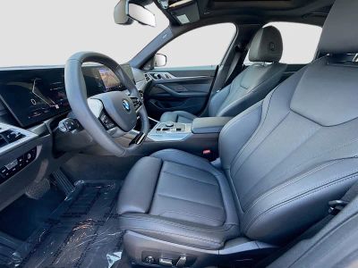 2025 BMW 4 Series — photo 16 view