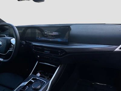 2025 BMW 4 Series — photo 30 view