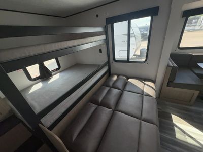 2026 Jayco Jay Flight SLX — photo 10 view