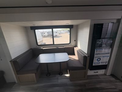 2026 Jayco Jay Flight SLX — photo 13 view