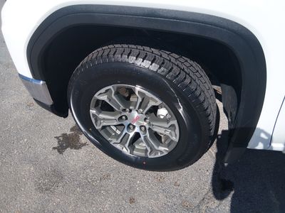 2025 GMC Sierra 1500 - Photo 10