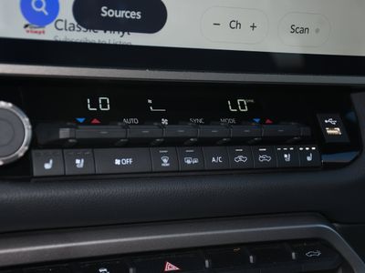 2025 Toyota Tundra - Photo 15