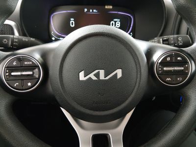 2023 Kia Soul — photo 12 view