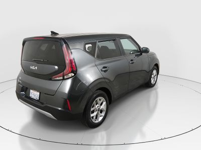 2023 Kia Soul — photo 7 view