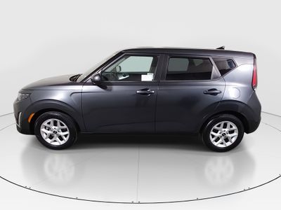 2023 Kia Soul — interior view
