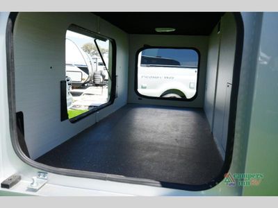 2025 Pleasure-Way Plateau - Photo 10