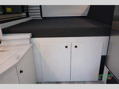 2025 Pleasure-Way Plateau - Photo 46