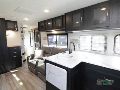 2023 Coachmen RV Freedom Express Ultra Lite - Photo 7