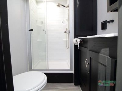 2023 Coachmen RV Freedom Express Ultra Lite - Photo 23