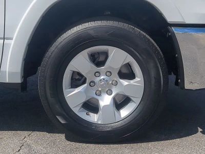 2025 Ram 1500 — photo 11 view