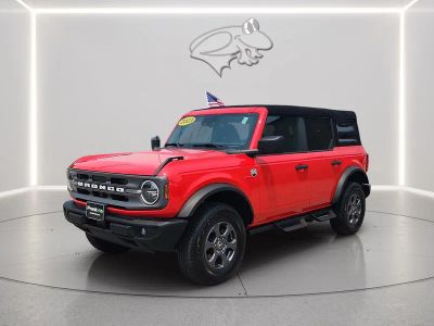 2023 Ford BRONCO Base in Race Red — front three-quarter view