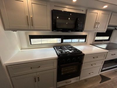 2026 Brinkley Model Z - Photo 15