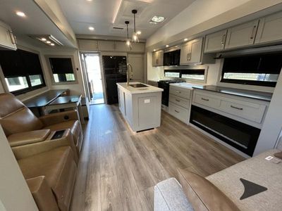 2026 Brinkley Model Z - Photo 12
