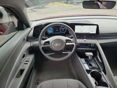 2024 Hyundai Elantra Hybrid — photo 27 view