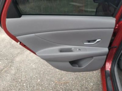 2024 Hyundai Elantra Hybrid — photo 30 view