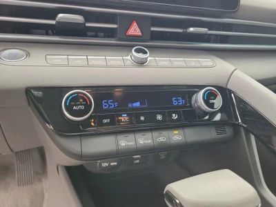 2024 Hyundai Elantra Hybrid — photo 23 view