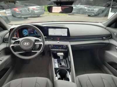 2024 Hyundai Elantra Hybrid — photo 26 view