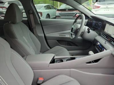 2024 Hyundai Elantra Hybrid — photo 35 view