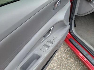2024 Hyundai Elantra Hybrid — photo 11 view