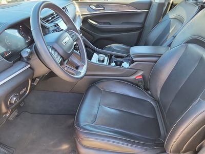 2023 Jeep Grand Cherokee - Photo 3