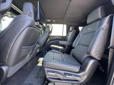 2024 Cadillac Escalade ESV - Photo 31