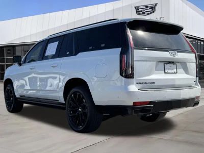 2024 Cadillac Escalade ESV - Photo 5