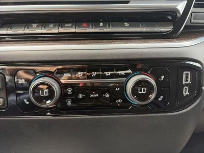 2026 Chevrolet Silverado 2500 HD — photo 13 view