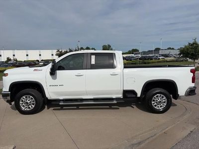2026 Chevrolet Silverado 2500 HD — detail view