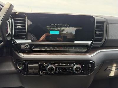 2026 Chevrolet Silverado 2500 HD — photo 11 view