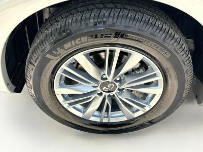 2022 INFINITI QX80 — photo 35 view