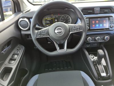 2025 Nissan Versa — photo 15 view