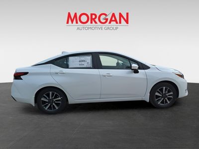 2025 Nissan Versa — photo 9 view