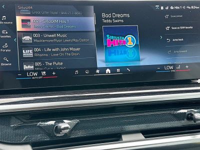 2026 BMW X7 — photo 12 view