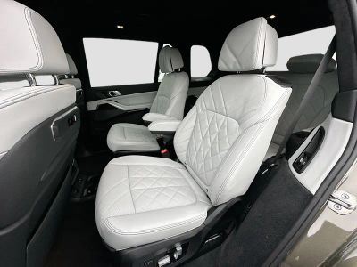 2026 BMW X7 — photo 19 view