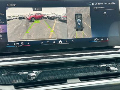 2026 BMW X7 — photo 11 view