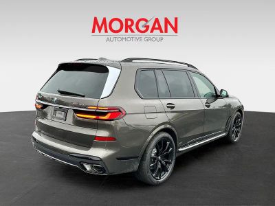 2026 BMW X7 — engine compartment view