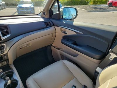 2017 Honda Pilot - Photo 19