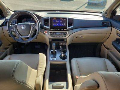 2017 Honda Pilot - Photo 17