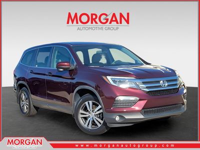2017 Honda Pilot - Photo 1