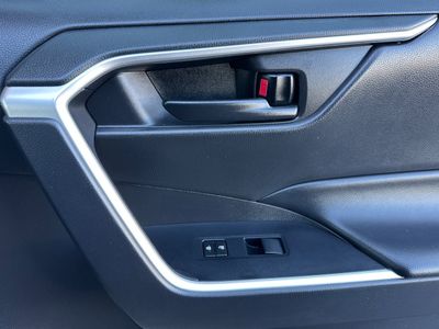 2024 Toyota RAV4 - Photo 19