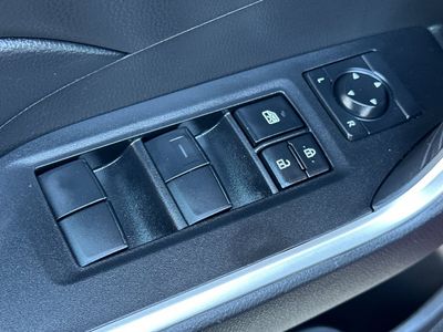 2024 Toyota RAV4 - Photo 13