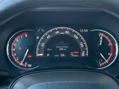 2024 Toyota RAV4 - Photo 27