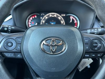2024 Toyota RAV4 - Photo 24
