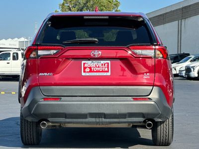 2024 Toyota RAV4 - Photo 8