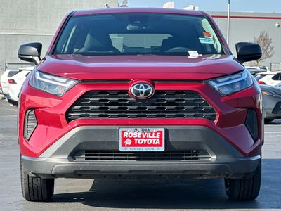 2024 Toyota RAV4 - Photo 10